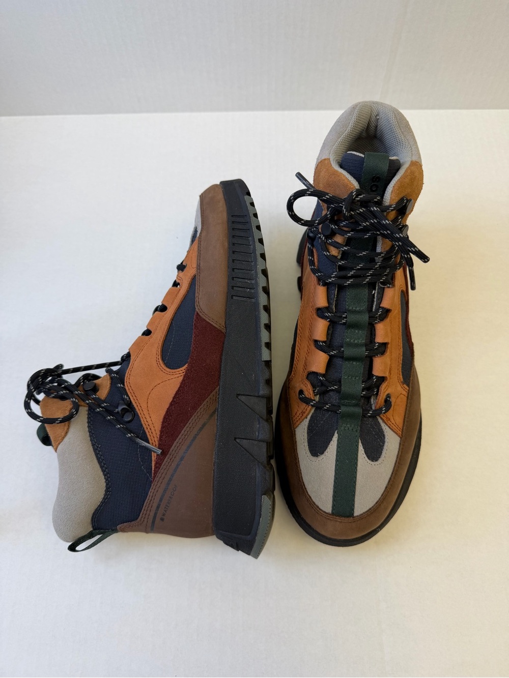 Men's SOREL Mac Hill Lite Trace Waterproof boots - 10 -amazing condition